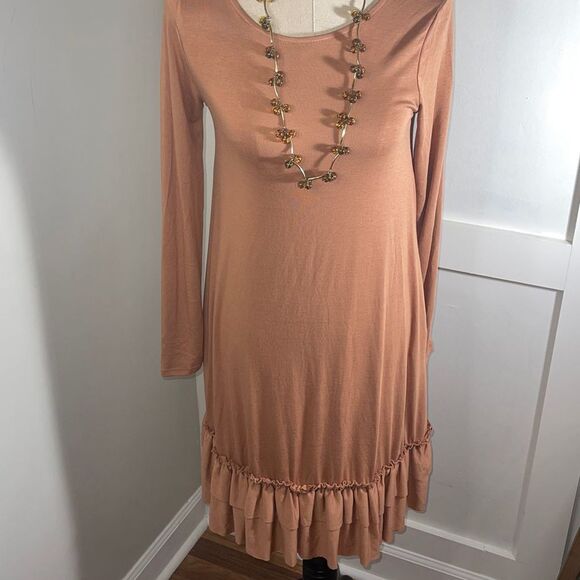 Tan dress - 3/$25 - Picture 2 of 5
